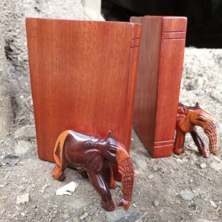 Blackwood or Rosewood Bookends Kenya Africa Original Kamba Tribe Hand-Carved Table Shelf Sculpture Art Object Giraffe Elephant Lion Rhino